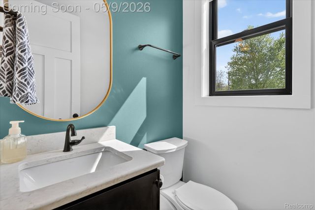 27598 Green Valley Drive, Lyon Charter Township, MI 48165