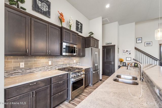 7013 N Rendezvous Drive, Coeur D'alene, ID 83815