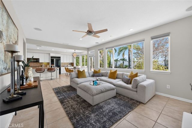 20800 Campania, Porter Ranch, CA 91326