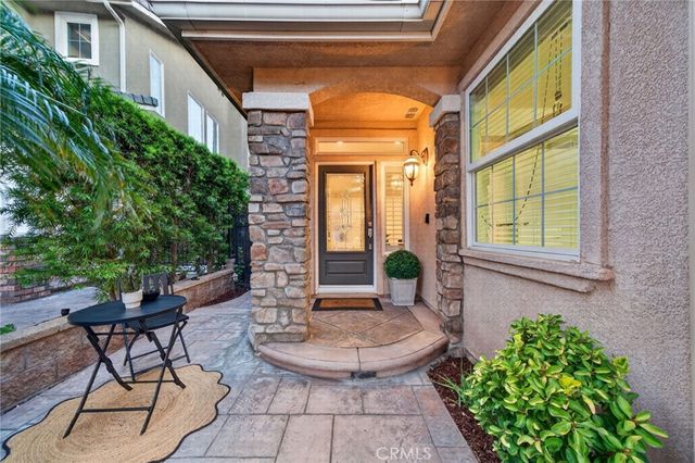 20800 Campania, Porter Ranch, CA 91326