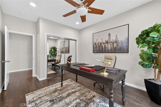 20800 Campania, Porter Ranch, CA 91326