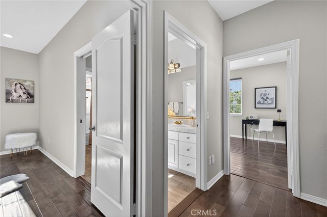 20800 Campania, Porter Ranch, CA 91326