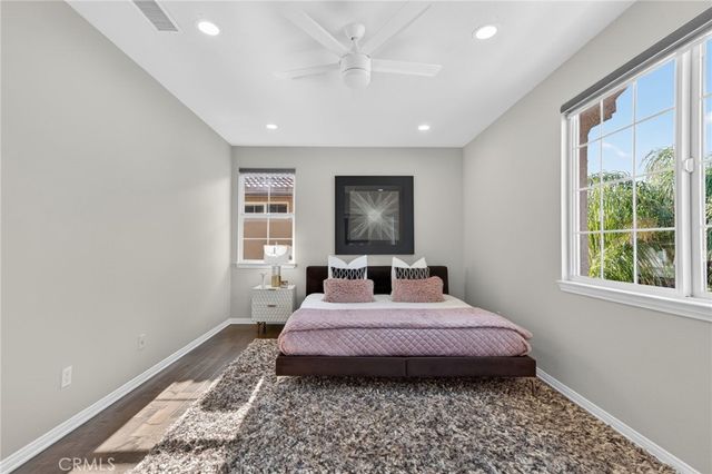 20800 Campania, Porter Ranch, CA 91326
