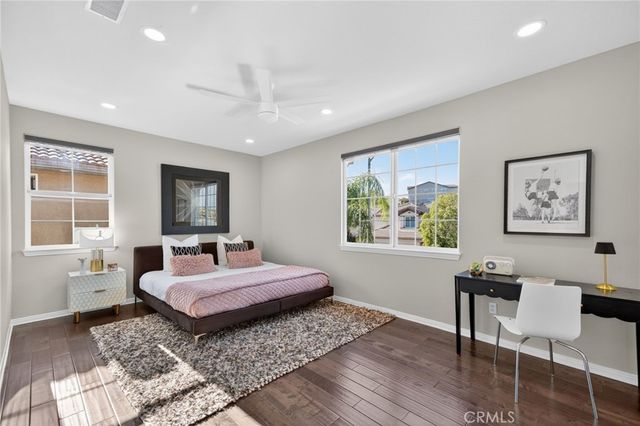 20800 Campania, Porter Ranch, CA 91326