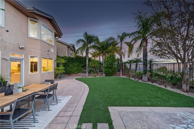 20800 Campania, Porter Ranch, CA 91326