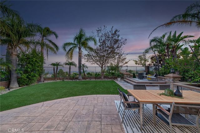 20800 Campania, Porter Ranch, CA 91326