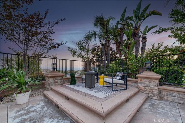 20800 Campania, Porter Ranch, CA 91326