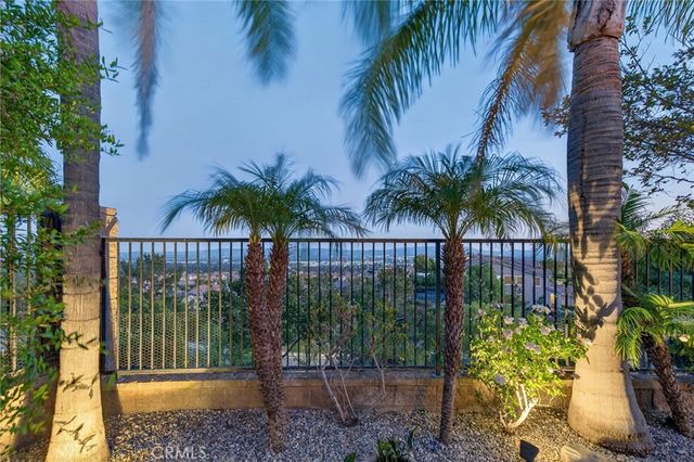 20800 Campania, Porter Ranch, CA 91326