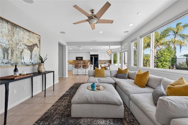 20800 Campania, Porter Ranch, CA 91326