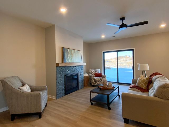 102 Fairway Street, Zumbrota, MN 55992