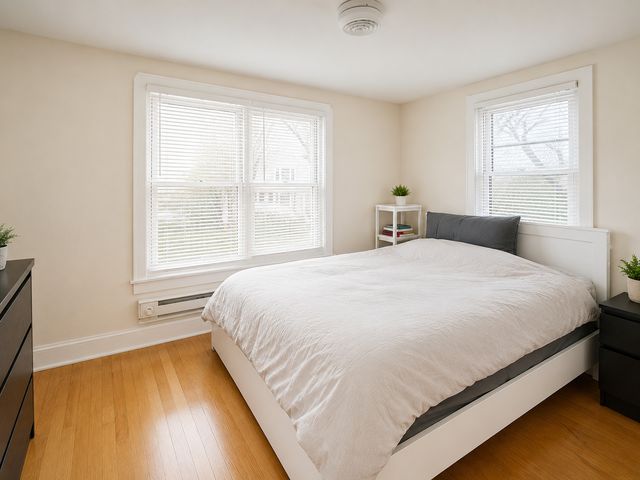 1014 Garnett Place, Evanston, IL 60201