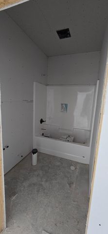 1320 Whiting Road NW 57, Bemidji, MN 56601