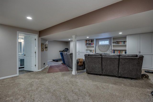 3631 Wildflower Lane, Janesville, WI 53548