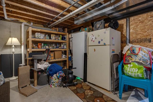 3631 Wildflower Lane, Janesville, WI 53548