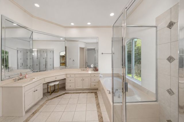 8934 Greenville Avenue, Dallas, TX 75243