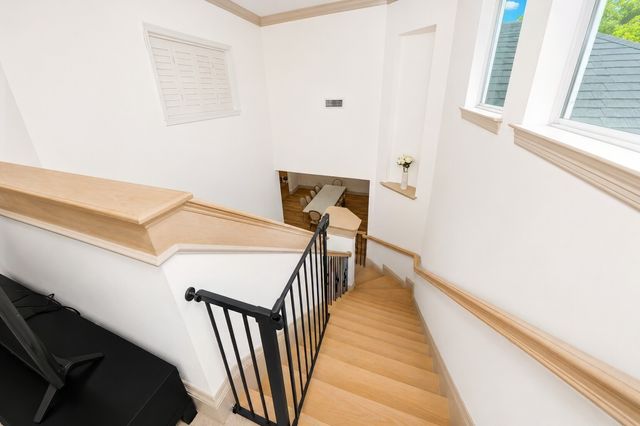 8934 Greenville Avenue, Dallas, TX 75243