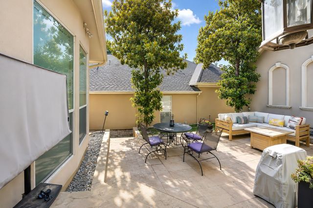 8934 Greenville Avenue, Dallas, TX 75243