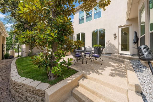 8934 Greenville Avenue, Dallas, TX 75243