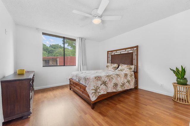 8141 Severn Drive B, Boca Raton, FL 33433