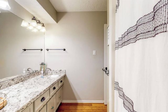 30819 Quinn Road, Tomball, TX 77375