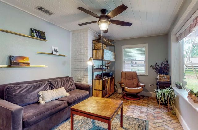 30819 Quinn Road, Tomball, TX 77375