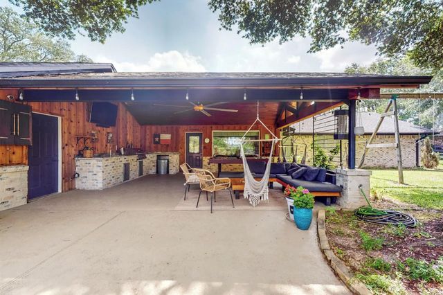 30819 Quinn Road, Tomball, TX 77375