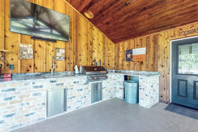 30819 Quinn Road, Tomball, TX 77375