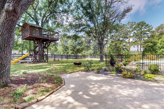 30819 Quinn Road, Tomball, TX 77375