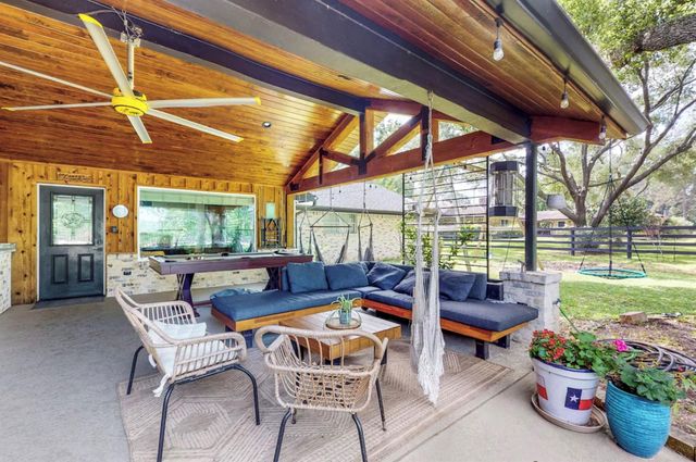 30819 Quinn Road, Tomball, TX 77375