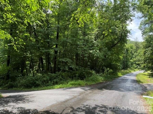 9999 Independence Boulevard, Asheville, NC 28805