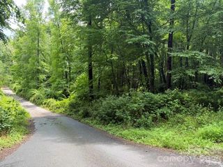 9999 Independence Boulevard, Asheville, NC 28805