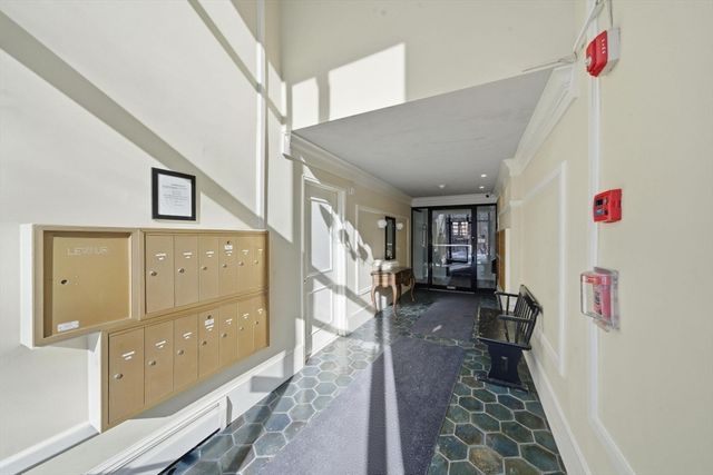 500 Northshore Rd 6B, Peabody, MA 01960