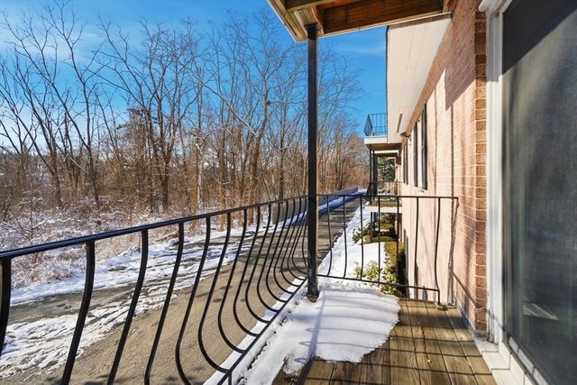 500 Northshore Rd 6B, Peabody, MA 01960