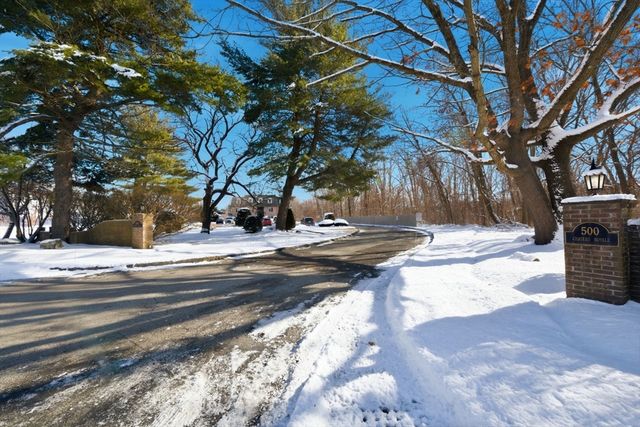 500 Northshore Rd 6B, Peabody, MA 01960