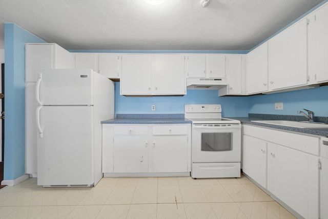 500 Northshore Rd 6B, Peabody, MA 01960