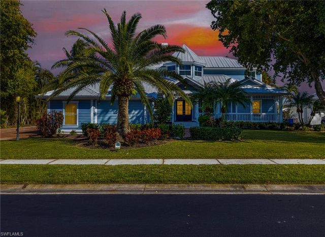 16111 Bentwood Palms DR, Fort Myers, FL 33908