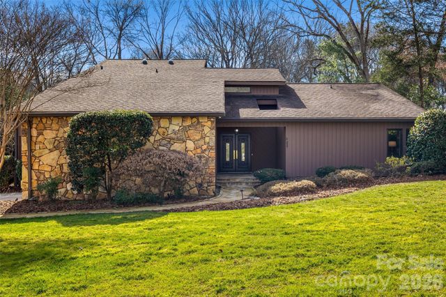 5337 Hillingdon Road, Charlotte, NC 28226