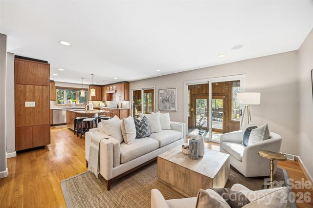 5337 Hillingdon Road, Charlotte, NC 28226