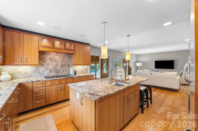 5337 Hillingdon Road, Charlotte, NC 28226