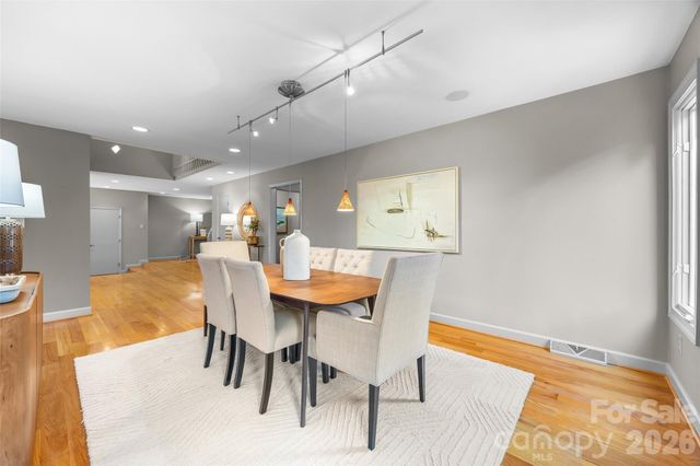 5337 Hillingdon Road, Charlotte, NC 28226