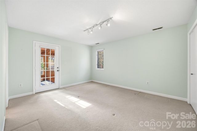 5337 Hillingdon Road, Charlotte, NC 28226