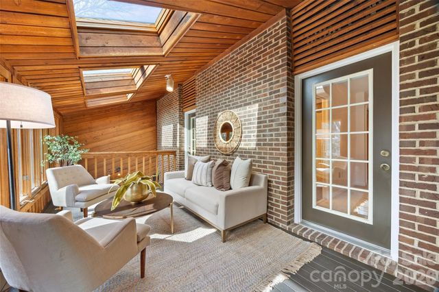 5337 Hillingdon Road, Charlotte, NC 28226