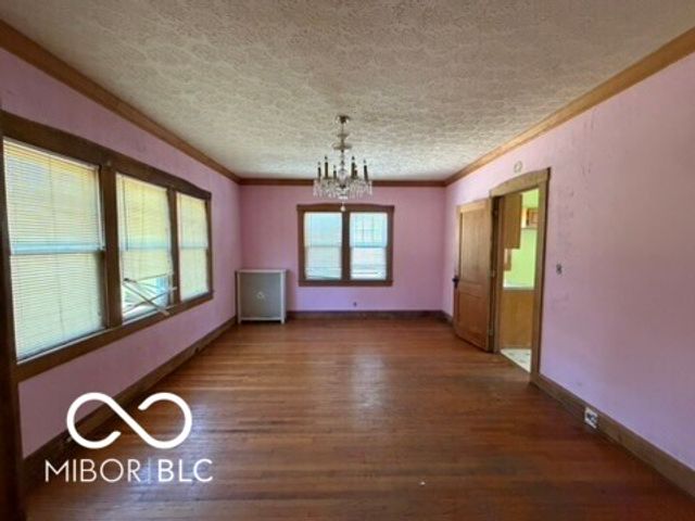 548 Central Court N, Indianapolis, IN 46205