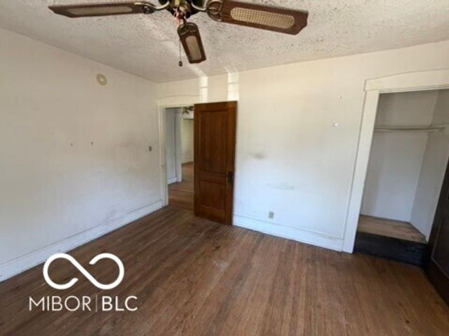 548 Central Court N, Indianapolis, IN 46205