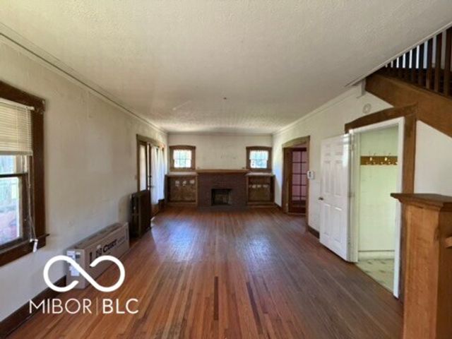 548 Central Court N, Indianapolis, IN 46205