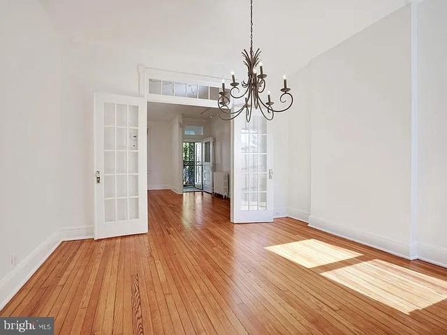 426 SHEPHERD ST NW, Washington, DC 20011