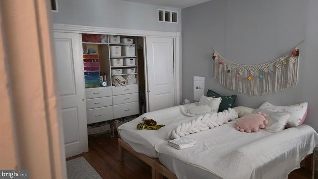 426 SHEPHERD ST NW, Washington, DC 20011