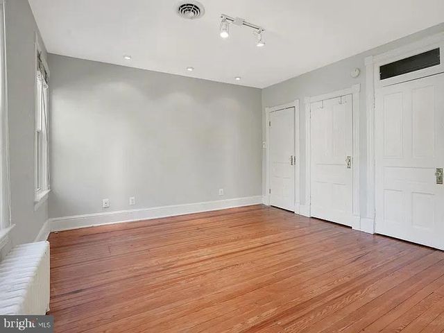 426 SHEPHERD ST NW, Washington, DC 20011