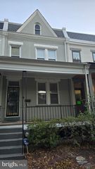 426 SHEPHERD ST NW, Washington, DC 20011