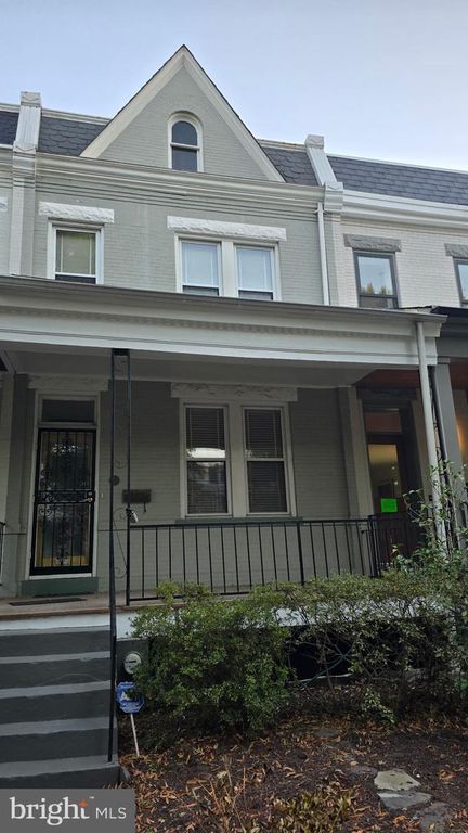 426 SHEPHERD ST NW, Washington, DC 20011